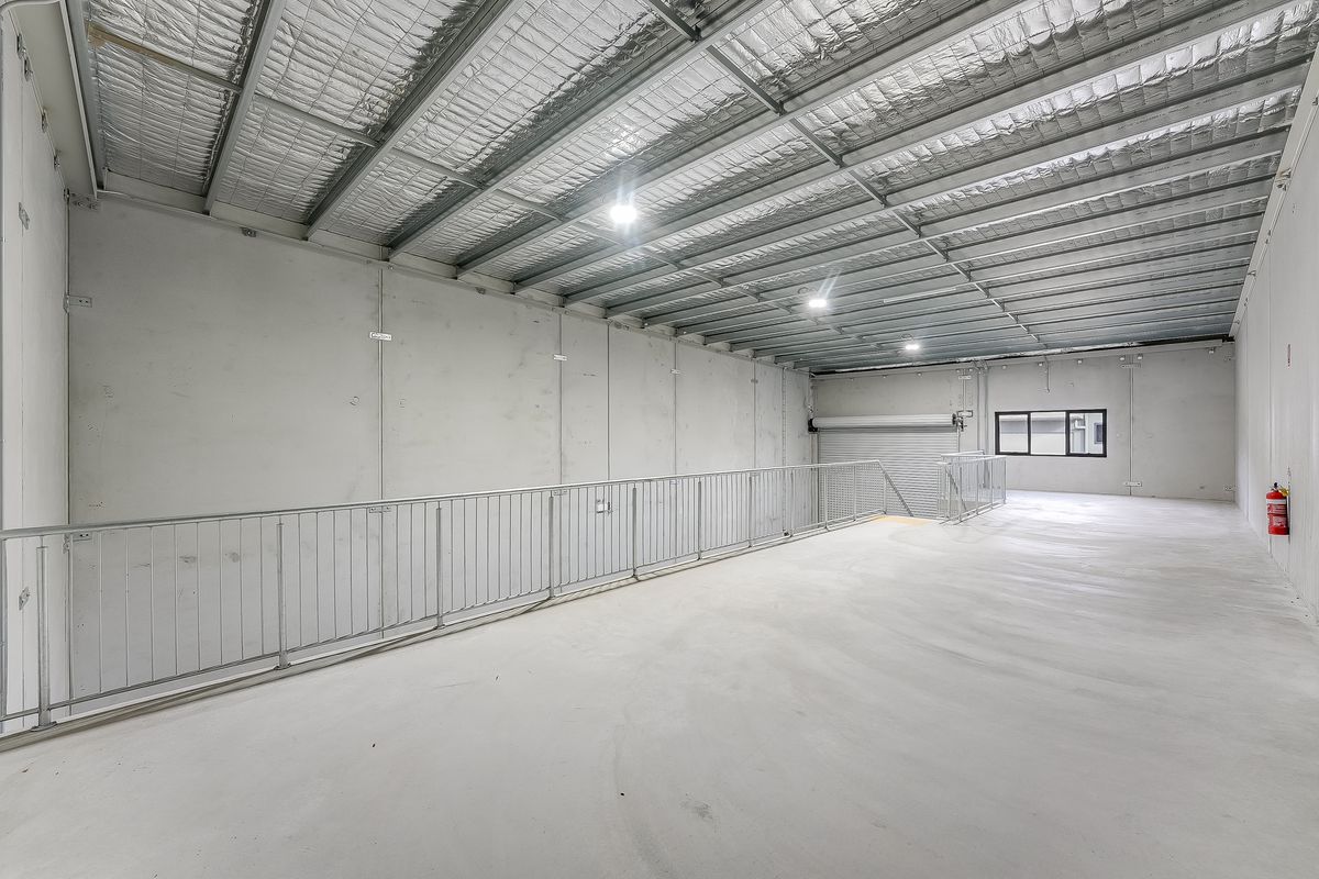 16 Drapers Road, Braemar