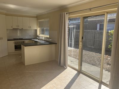 1 / 42 Drysdale Avenue, Hamlyn Heights