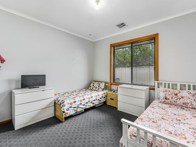37 Umpherston Street, Mount Gambier