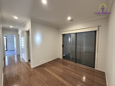 1 Redcape Lane, Point Cook