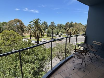 8 / 184 Albert Road, South Melbourne