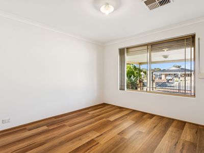 12 Romani Court, Lockridge