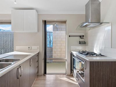 5 Casterton Road, Byford