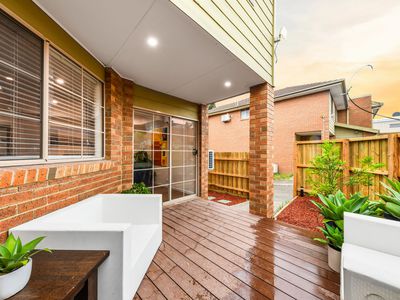 9 / 48 - 50 Kanooka Grove, Clayton