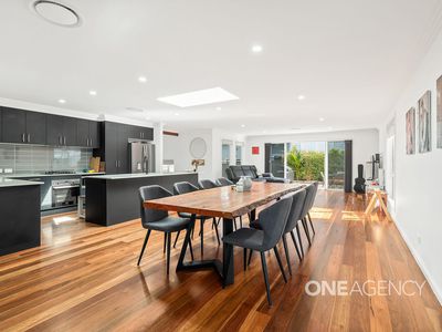 9a Mattes Way, Bomaderry