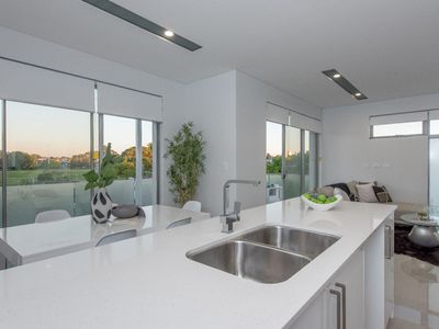 172 Loftus Street, North Perth