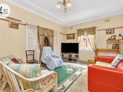 8 Ashburn Place, Gladesville