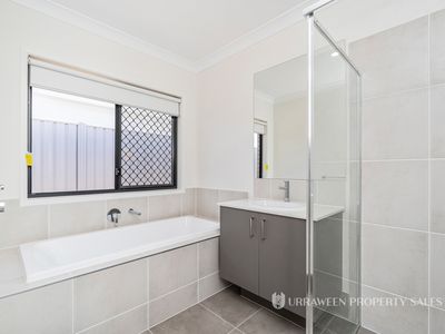 7 Watermelon Way, Kawungan