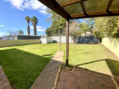 8 Hunter Street, Forbes