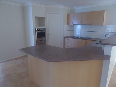 6 Hallen Place, West Hoxton