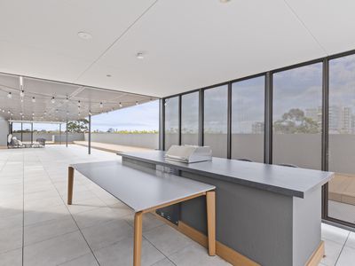 305 / 8 Macrae Road, Applecross