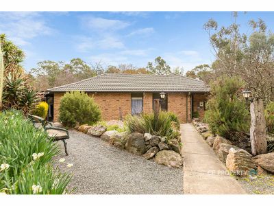 11 Cromer Road, Birdwood