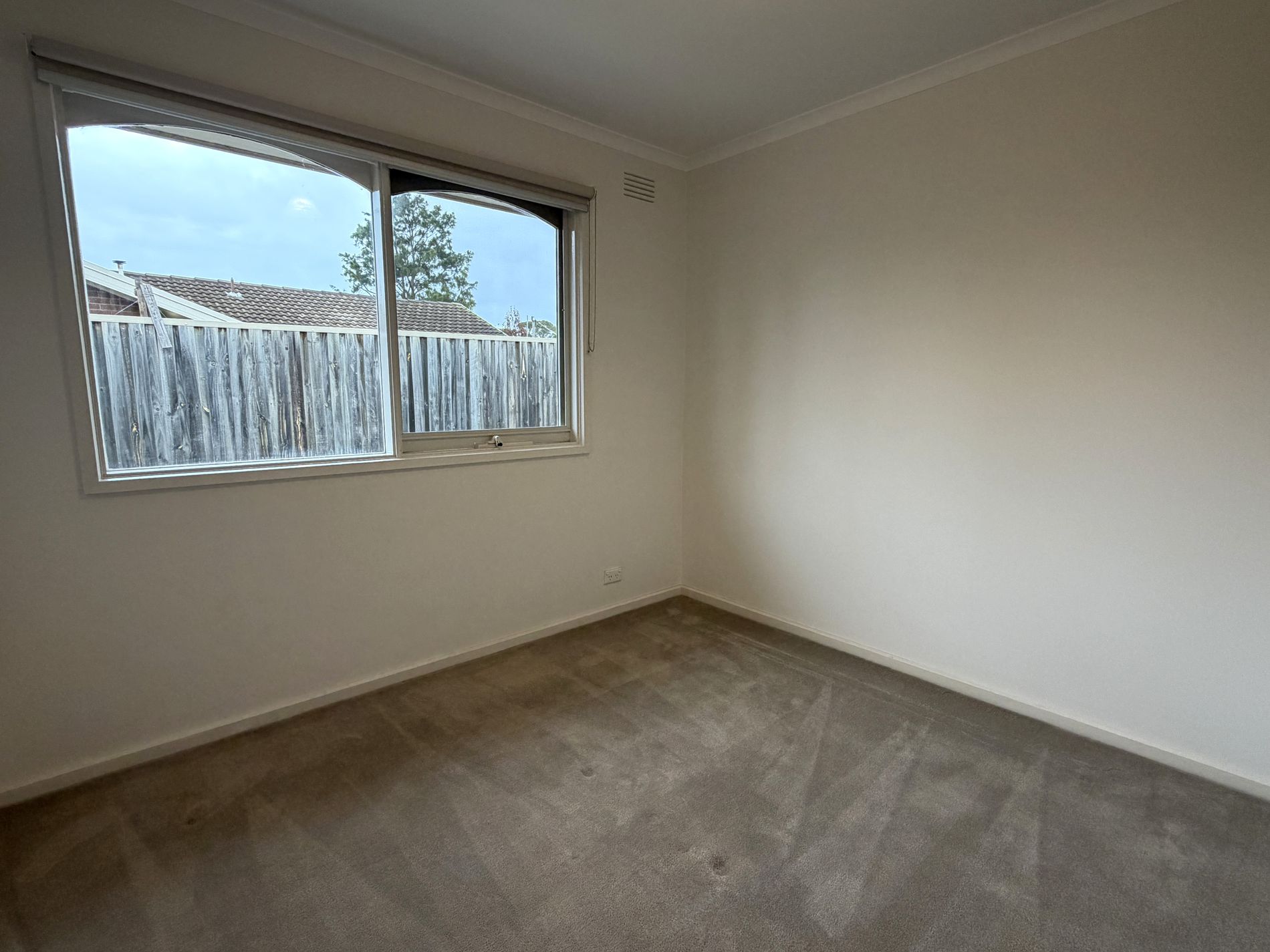 33A Polwarth Crescent, Belmont