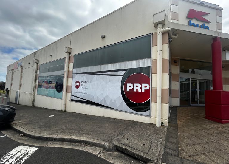 2 / 1  Frederick Lane, Portland