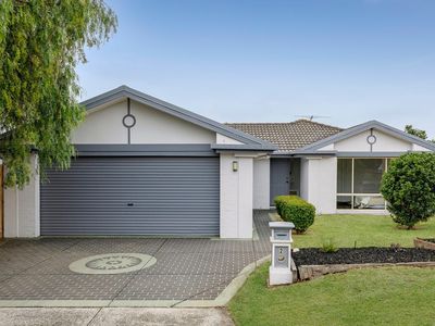 2 Tobias Ct, Carrum Downs