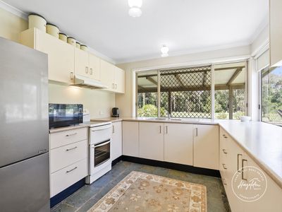 22 Woodwood Road, Landsborough