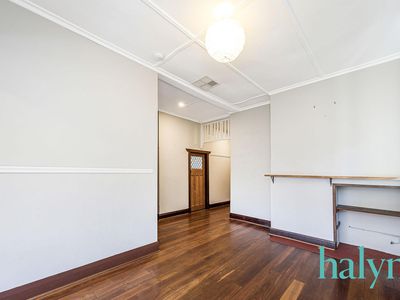 64 London Street, North Perth
