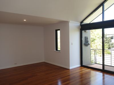 12/46 Albert Street, North Perth