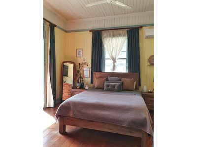 245 Springwood Road, Springwood