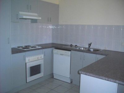 2 / 52 Kruger Avenue, Windang