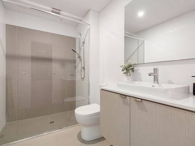 2 / 5 Hawksburn Road, Rivervale