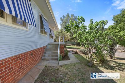 6  Varley Avenue, Tamworth