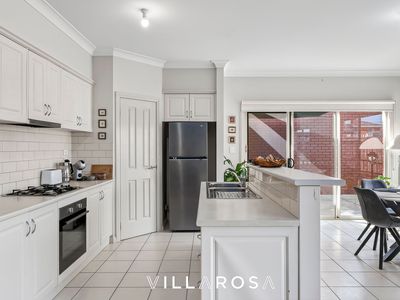 1 / 64 Rollins Rd, Bell Post Hill