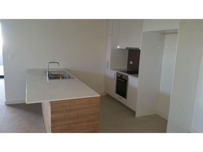 6 / 20 Medina Parade, North Coogee