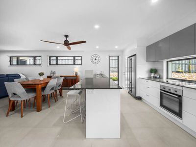 42 Creekside Circuit, Nambour
