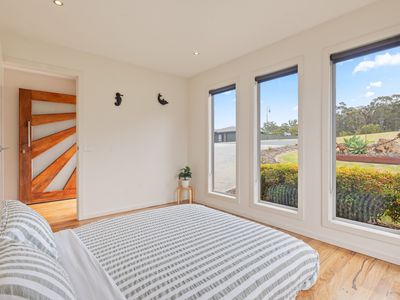 64 Kb Timms Drive, Eden