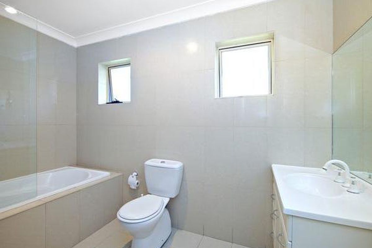 2 / 10 Napier Street, North Strathfield