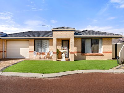 15 / 5 SAINTE MAXIME AVENUE, Port Kennedy