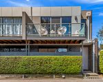 1 / 4 Vangelica Way, South Morang