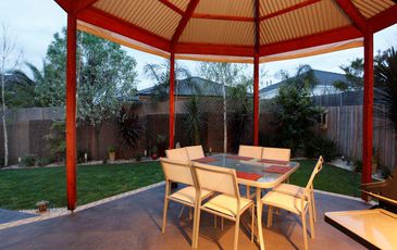 2 Sherbrooke Court, Narre Warren South