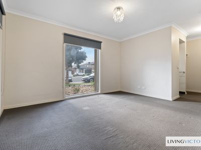 184 Saltwater Promenade, Point Cook