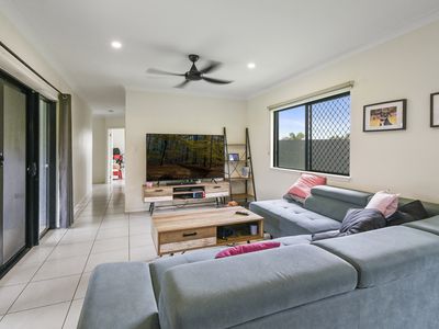 12 MAURO CLOSE, Bentley Park