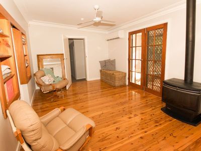 16 Hutchins Avenue, Dubbo