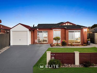 15 Nandaly Place, Cranbourne West