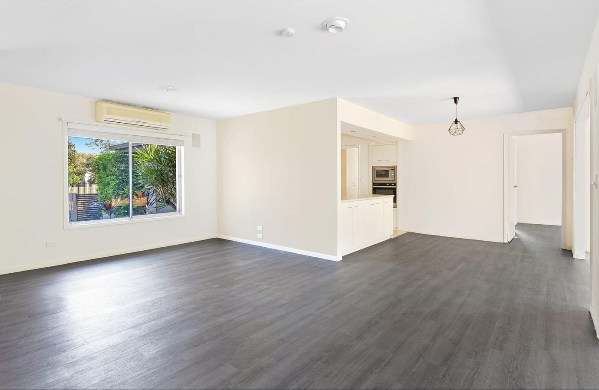 50 Via Roma, Surfers Paradise