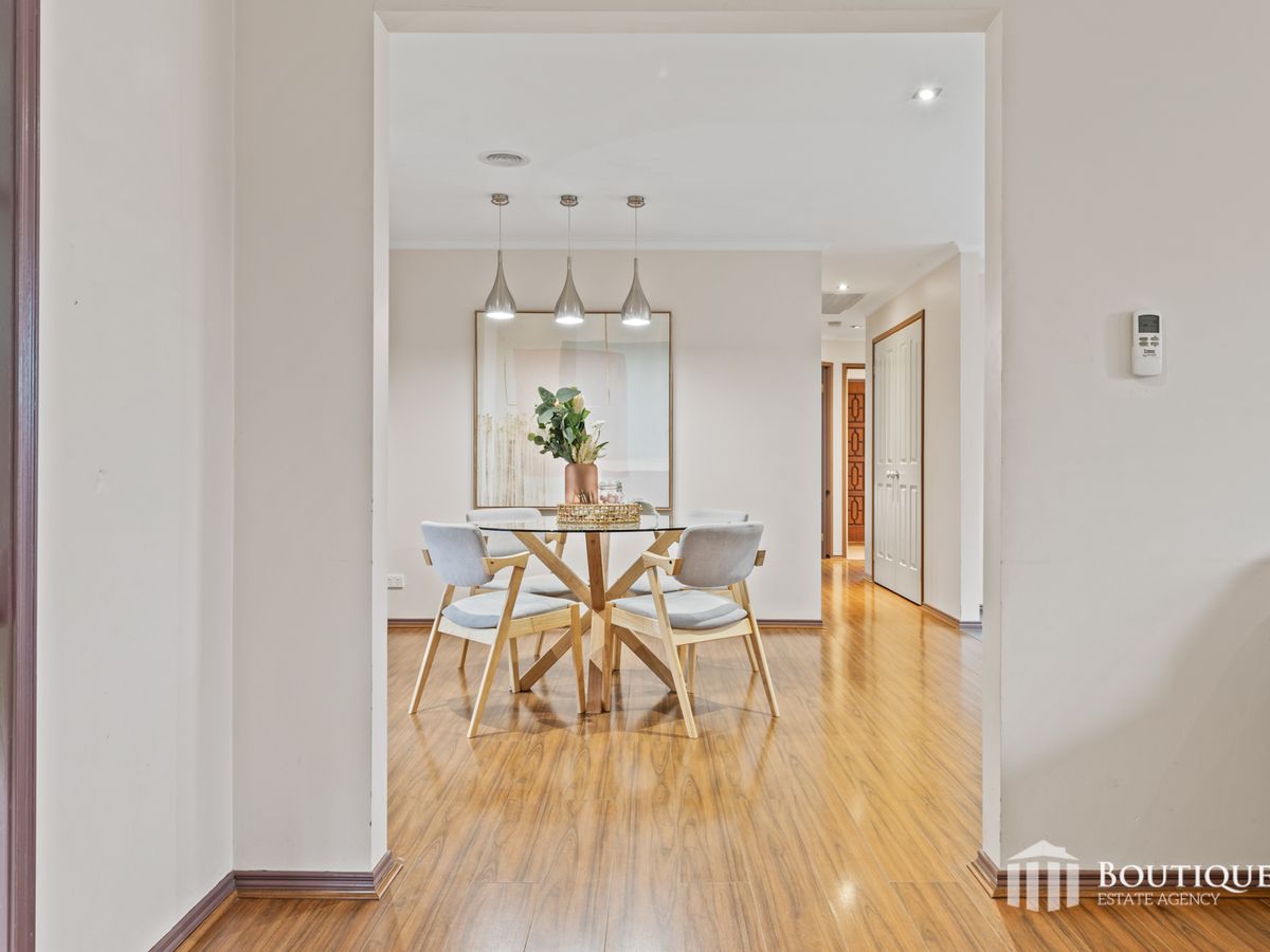 17 Francine Court, Narre Warren