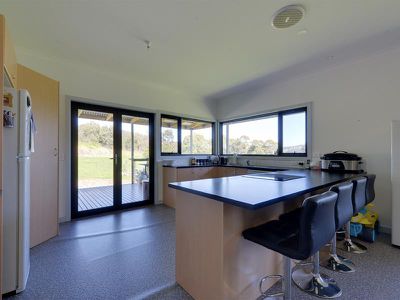 130 Gospel Hall Road, Gardners Bay