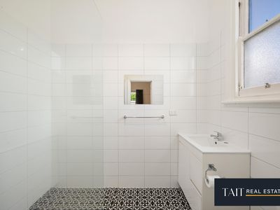 61 Docker Street, Wangaratta