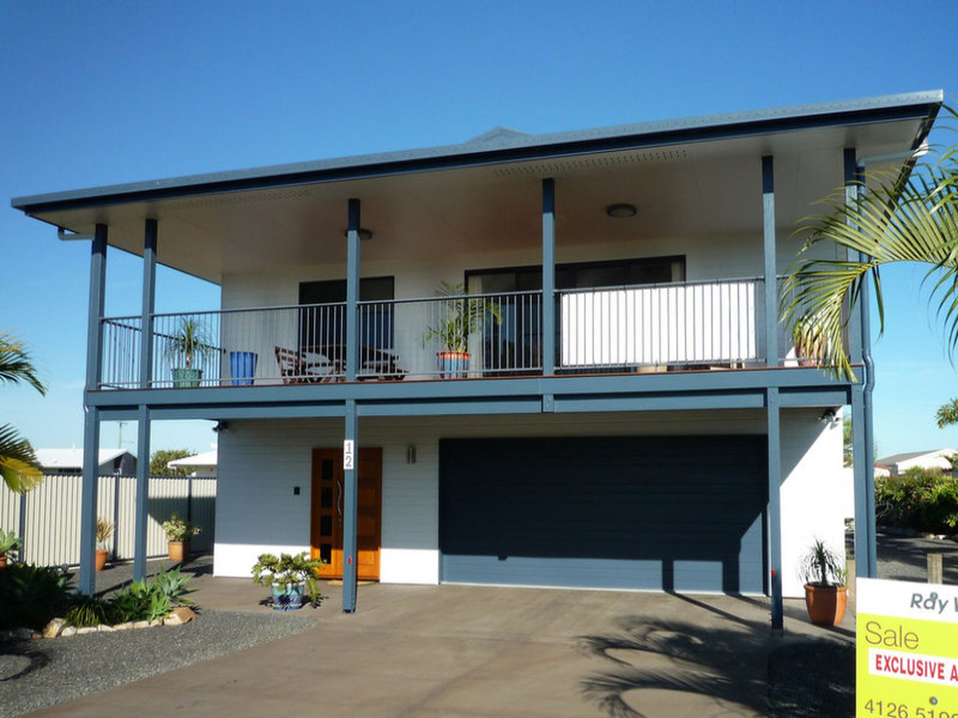 12 Sunset Avenue, Woodgate