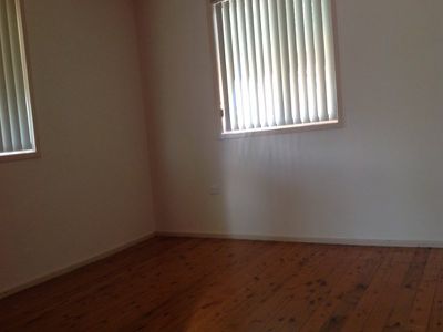 1 / 15 Boundary Road, Windang