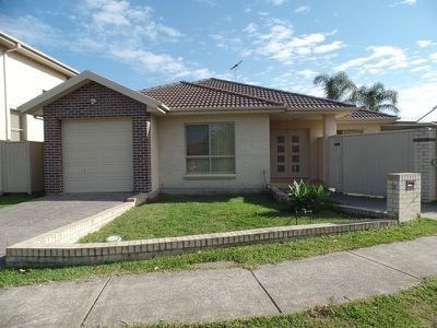 85A Falcon Circuit, Green Valley