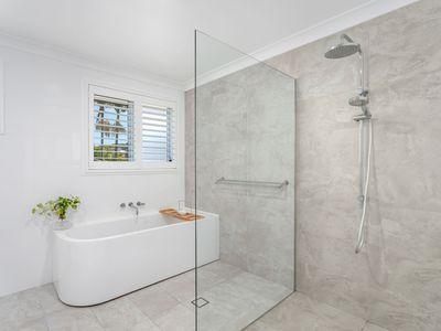 2 / 149 Kularoo Drive , Forster