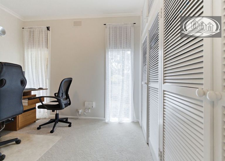 484 Bridgewater Road, Portland