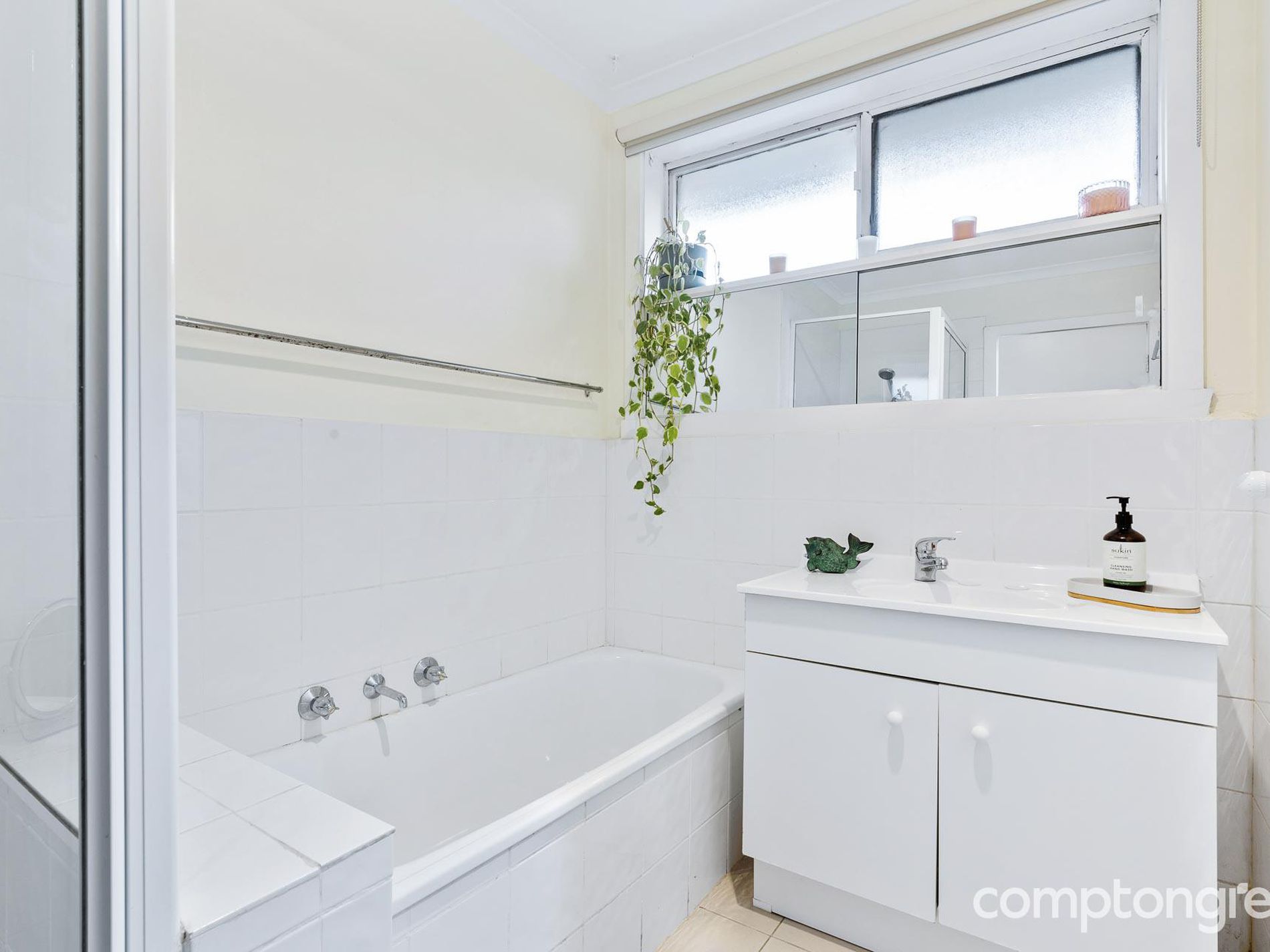 1 Railway Place, Williamstown