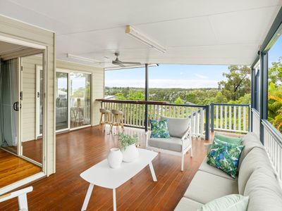 4 Aspect Terrace, Springfield Lakes