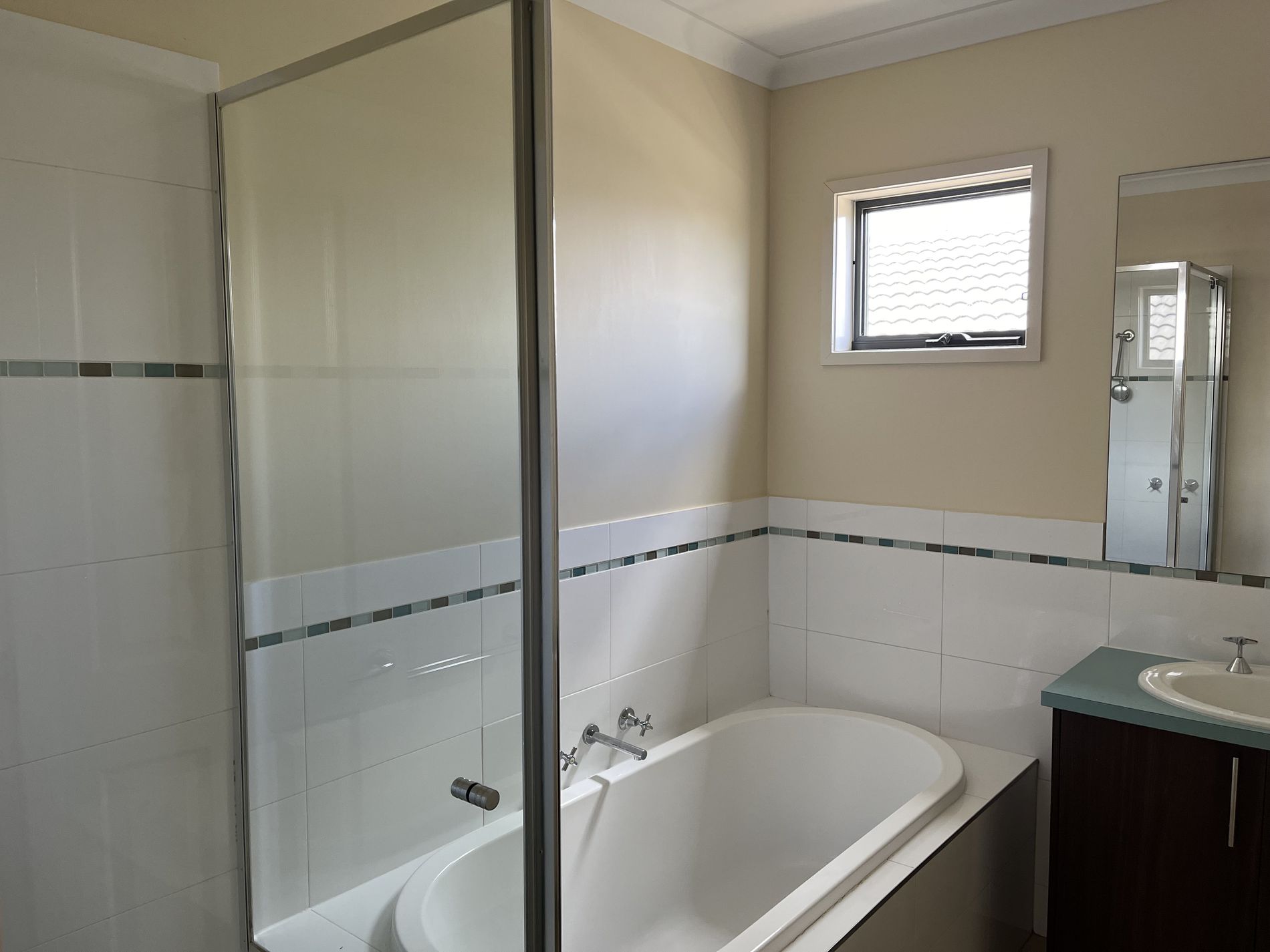 39 Paraffin Drive, Leopold